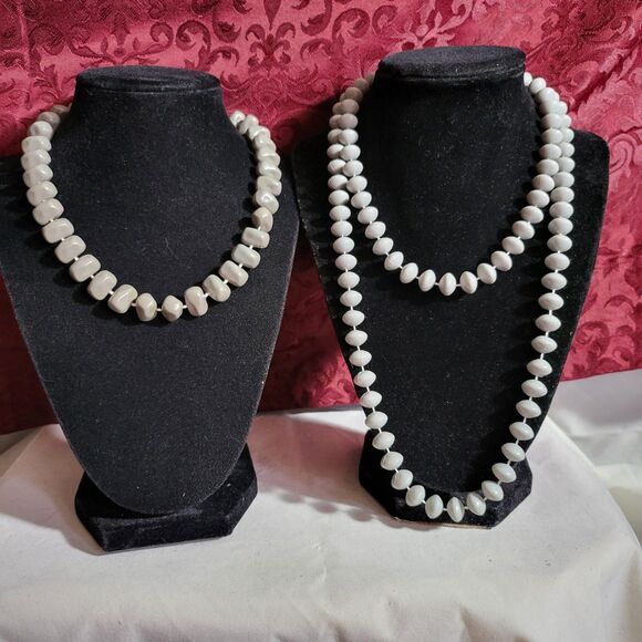 Costume Lot of 3 Strands Grey Bead Necklaces, Vintage Oval & Oblong Beads. - Picture 1 of 4